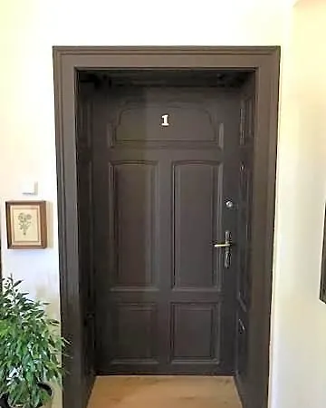 E Landisch Hotel