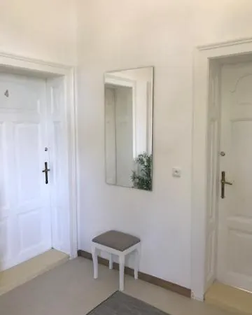 E Landisch Hotel
