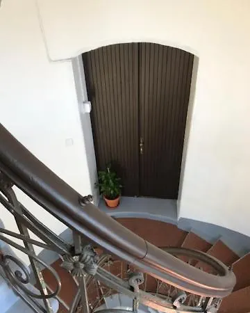 E Landisch Hotel *