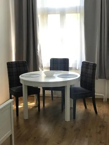 E Landisch Hotel *